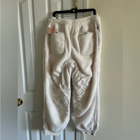Free People NWT Sundown Fleece Joggers Wide Leg Pants FP Movement Ivory size XL - Picture 3 of 13